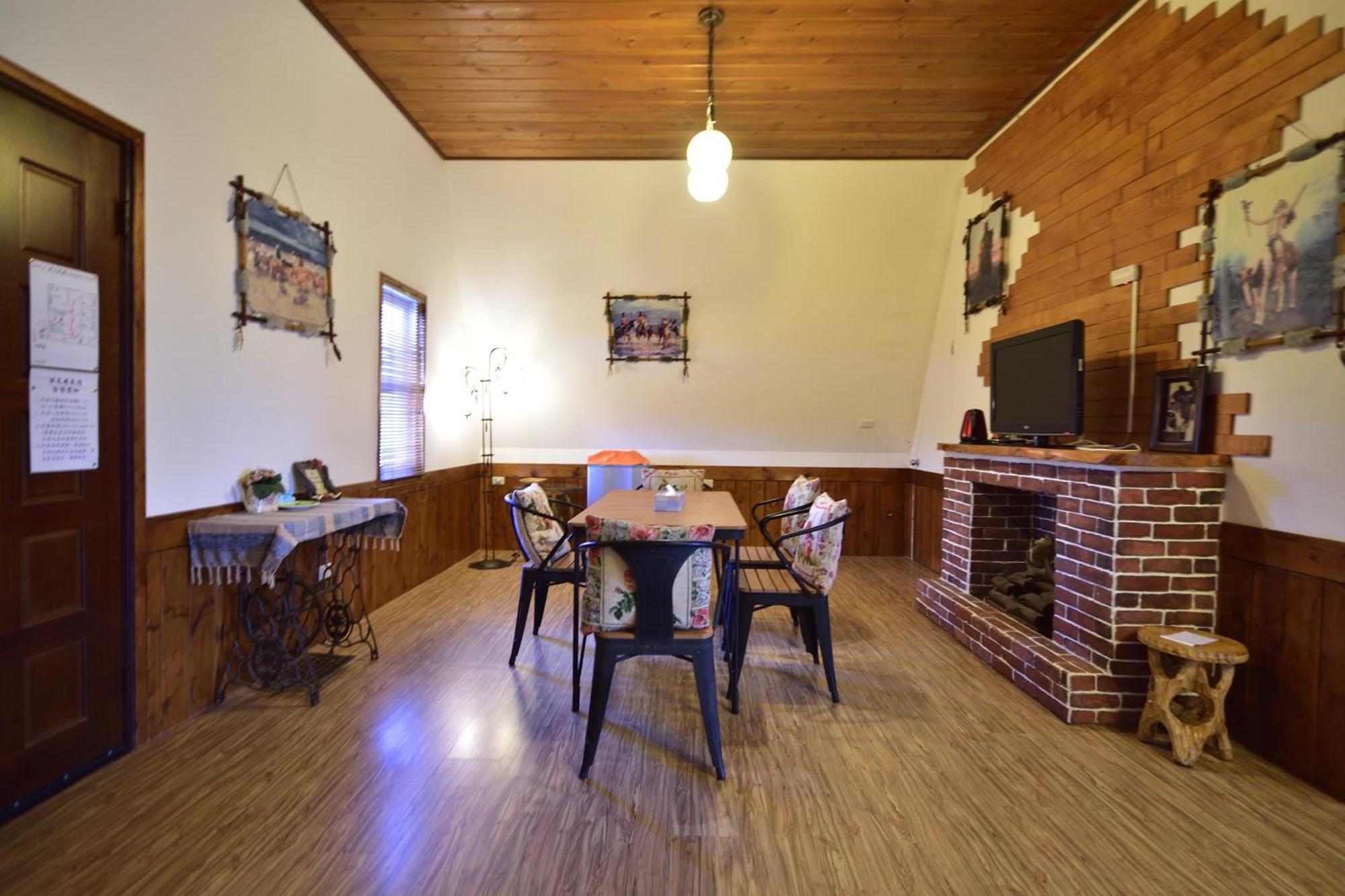 Hou Niao Fei Xing B&B Taiping  Exteriör bild
